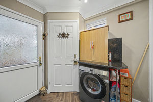 Compass Crescent Old Whittington